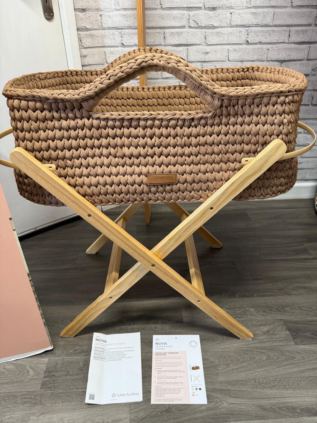 ICKLE BUBBA
NOVA MOSES BASKET MOCHA ( NEW)