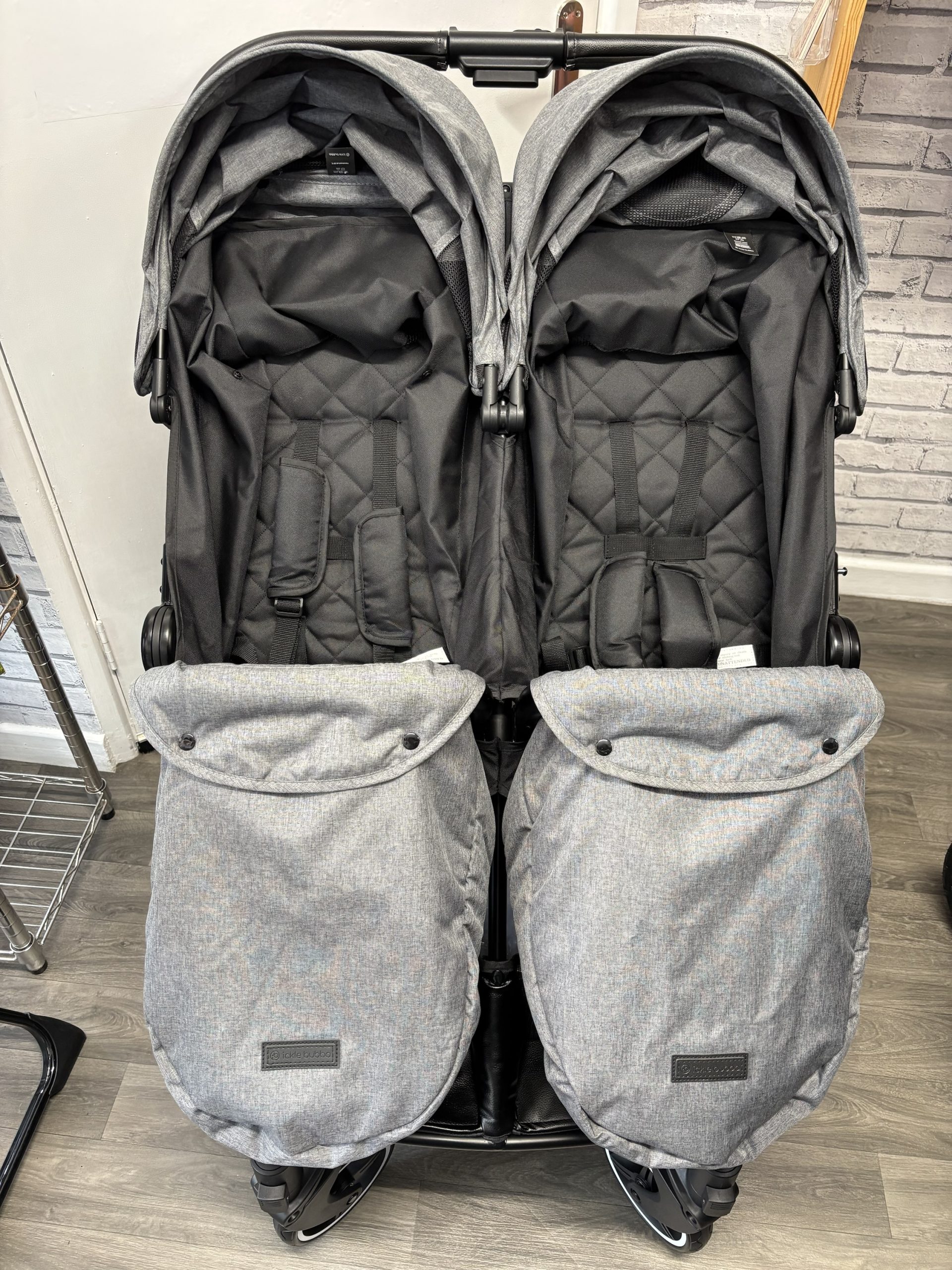 ICKLE BUBBA VENUS MAX DOUBLE STROLLER. - Image 4