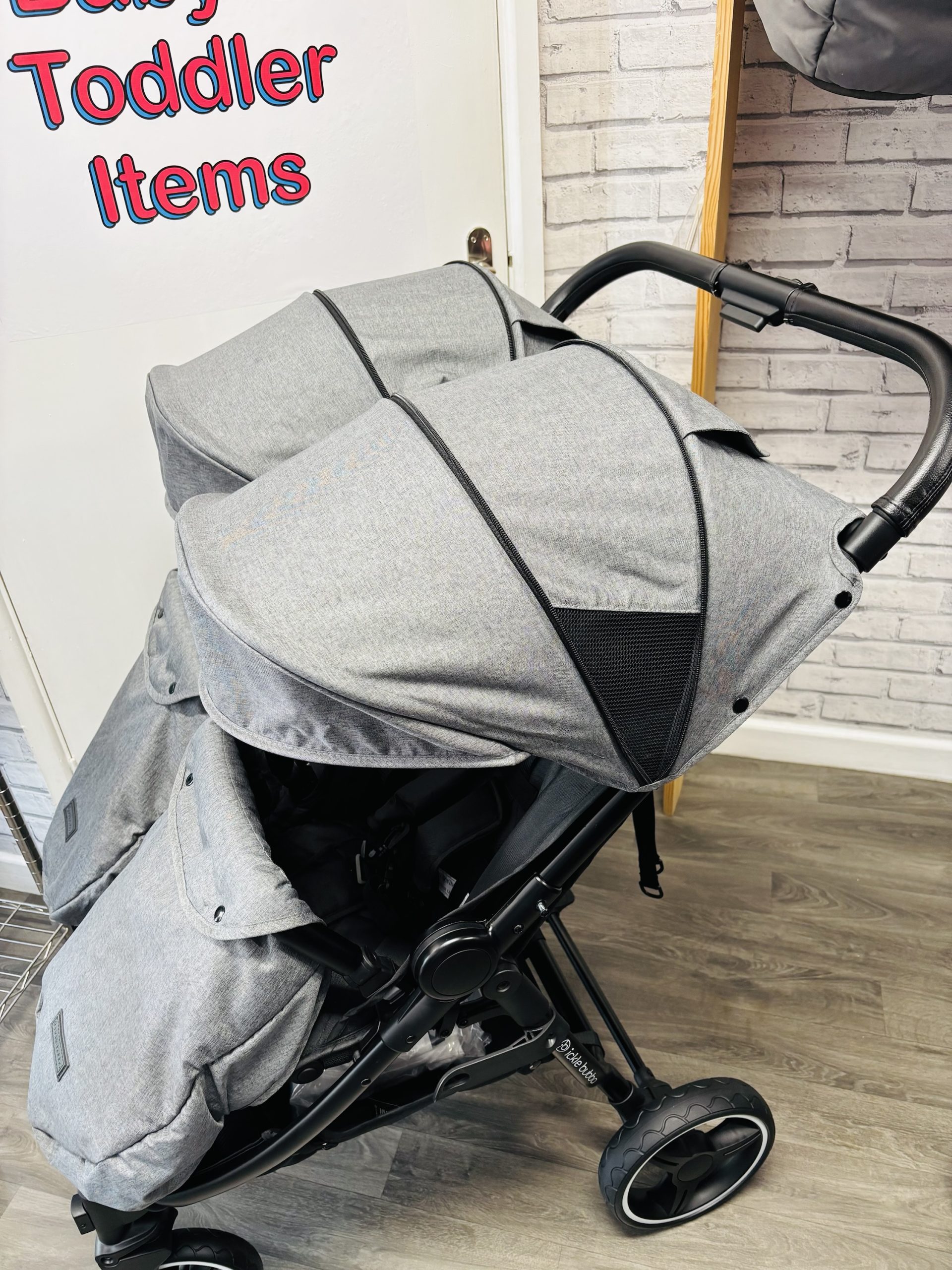 ICKLE BUBBA VENUS MAX DOUBLE STROLLER. - Image 6