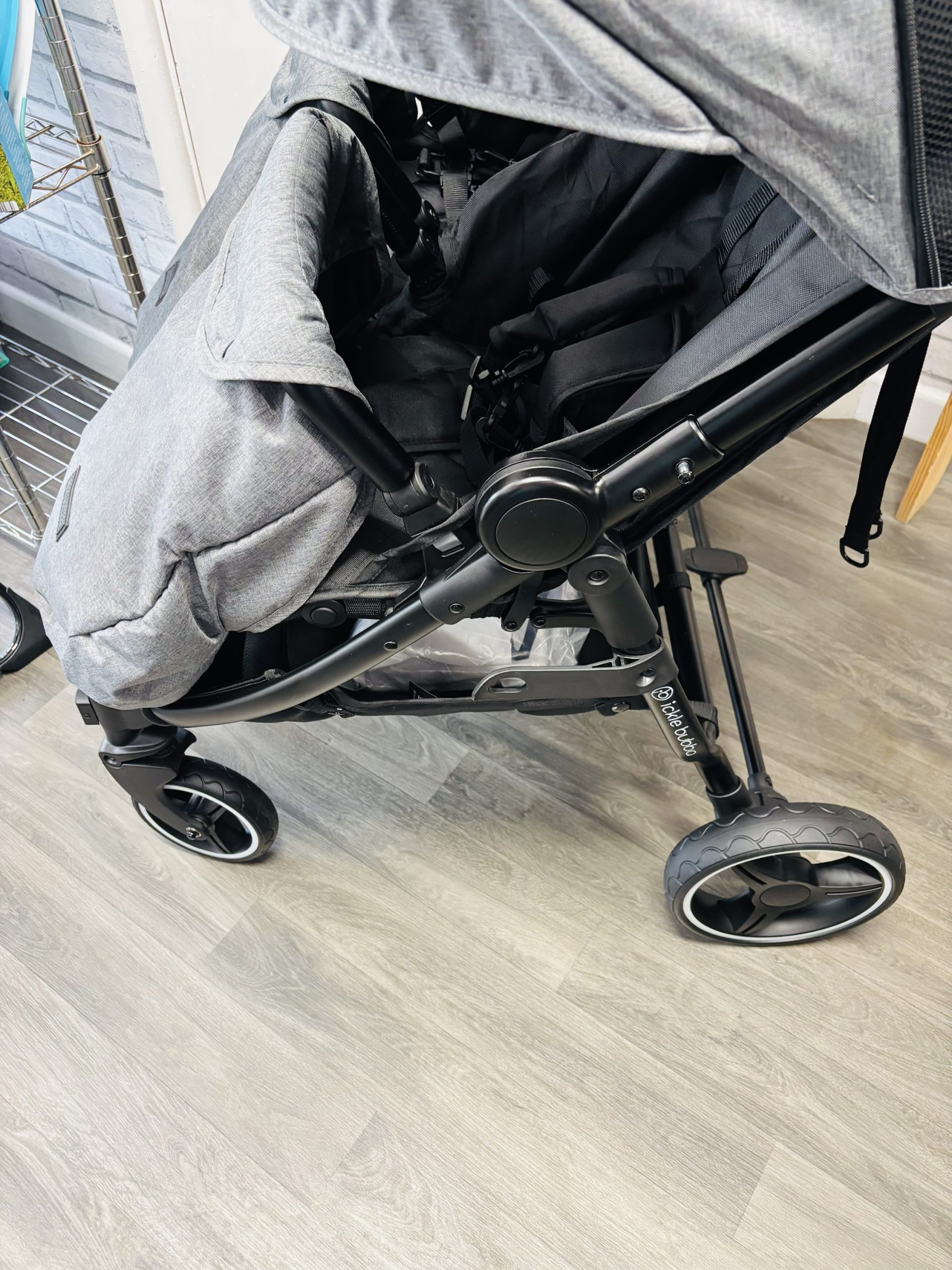 ICKLE BUBBA VENUS MAX DOUBLE STROLLER. - Image 2