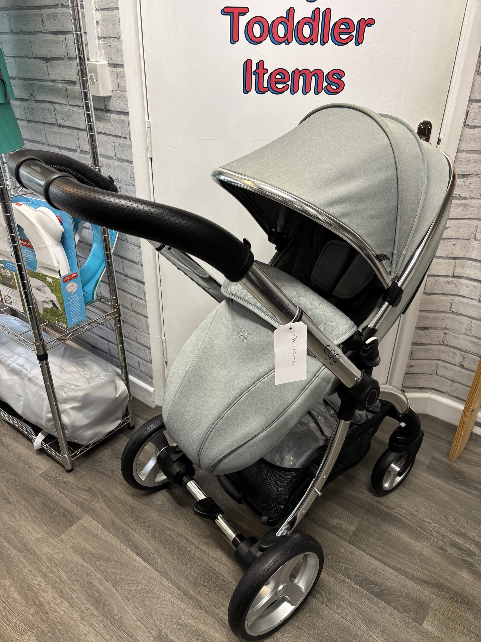 PRE LOVED EGG2 MONUMENT GREY IN EXCELLENT PRE LOVED CONDITION. - Image 7