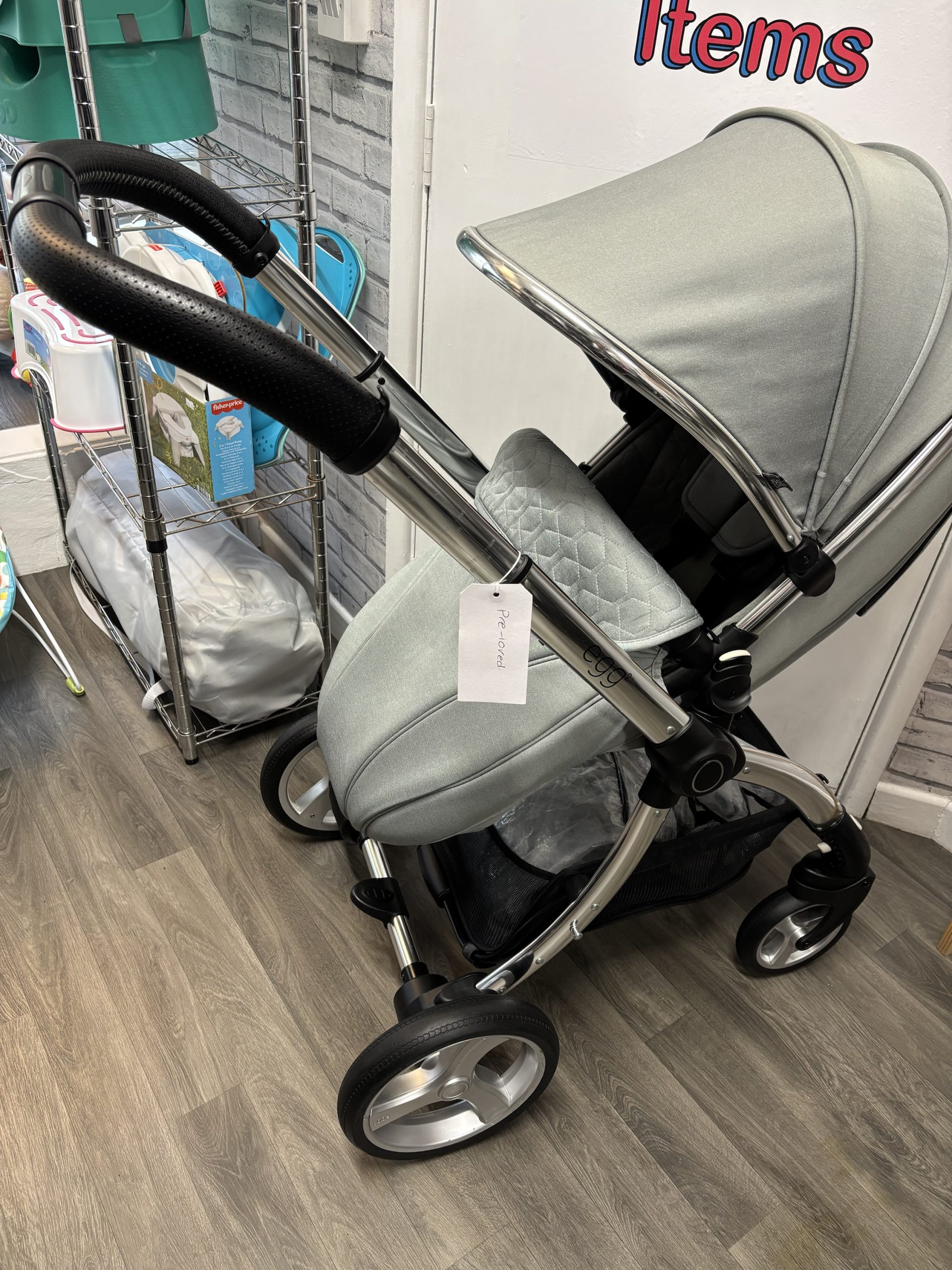 PRE LOVED EGG2 MONUMENT GREY IN EXCELLENT PRE LOVED CONDITION. - Image 6