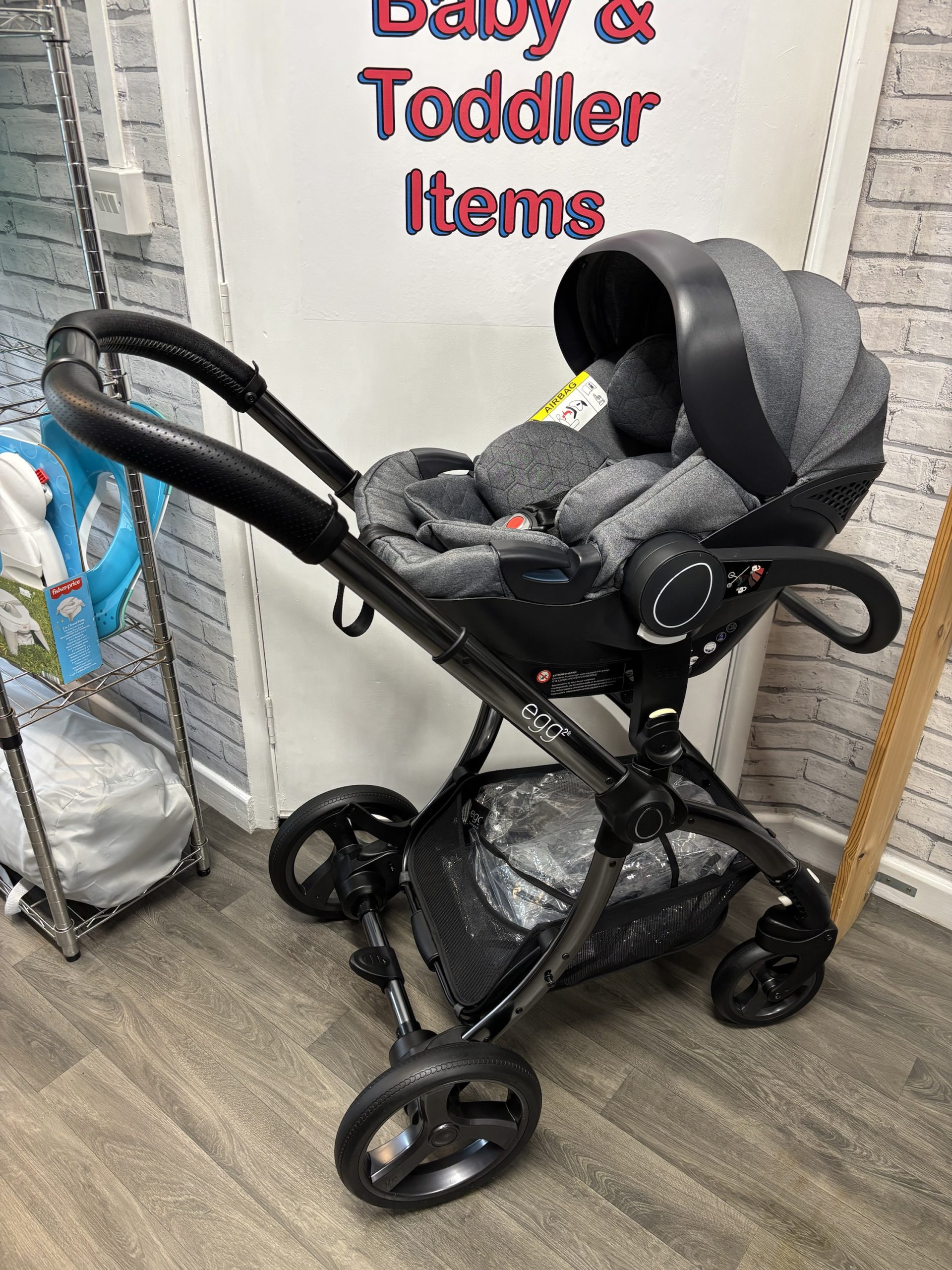 PRE LOVED EGG2 QUARTZ IN IMMACULATE CONDITION. - Image 7